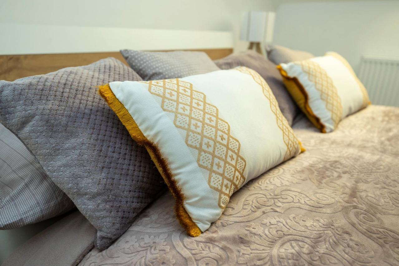 Zsendülő Apartman Apartman Eger Kültér fotó